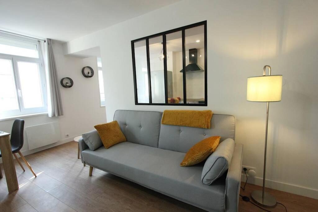 Appartement Centre De Valenciennes Entierement Equipe 64M2 Zewnętrze zdjęcie