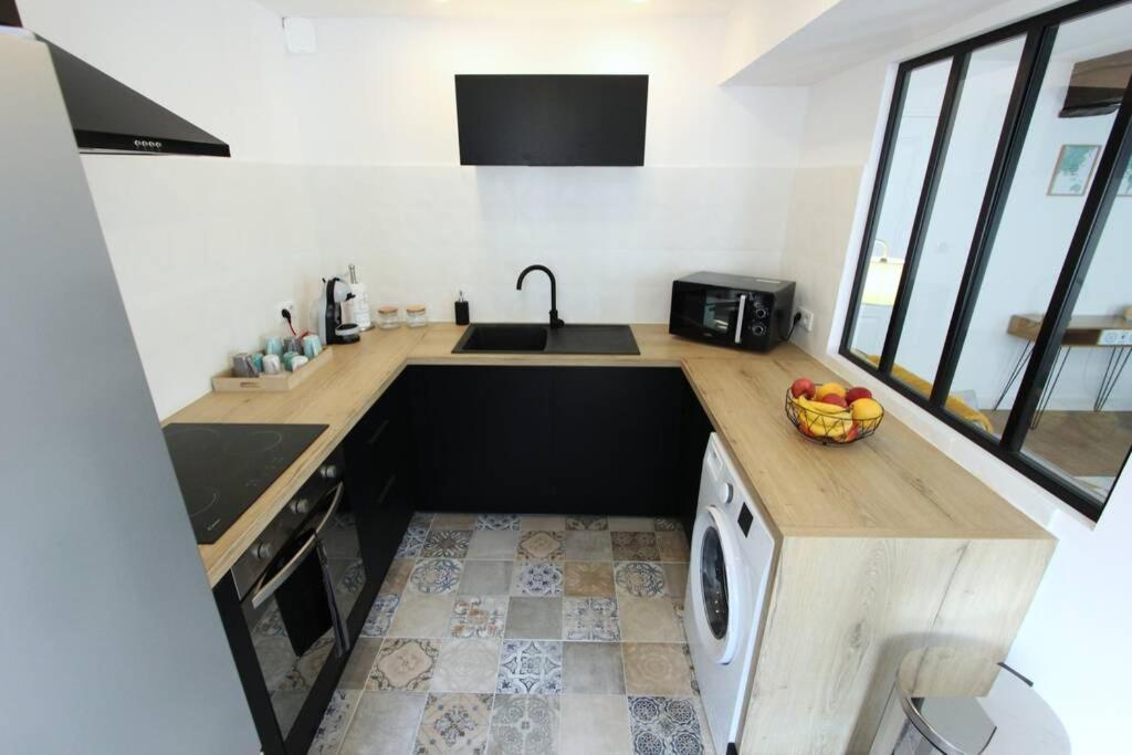 Appartement Centre De Valenciennes Entierement Equipe 64M2 Zewnętrze zdjęcie